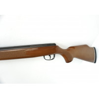 Пневматическая винтовка Crosman Summit (дерево, прицел 3-9x40) Пневматическая винтовка Crosman Summit (дерево, прицел 3-9x40)